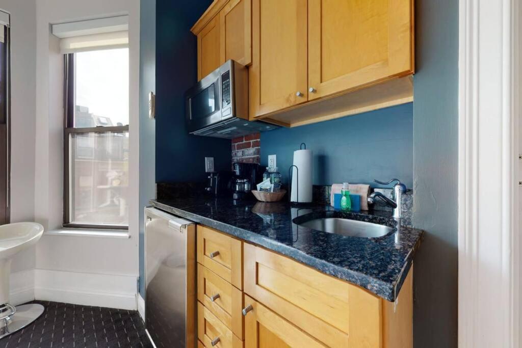 Cozy Downtown Boston Studio, #45 Екстериор снимка